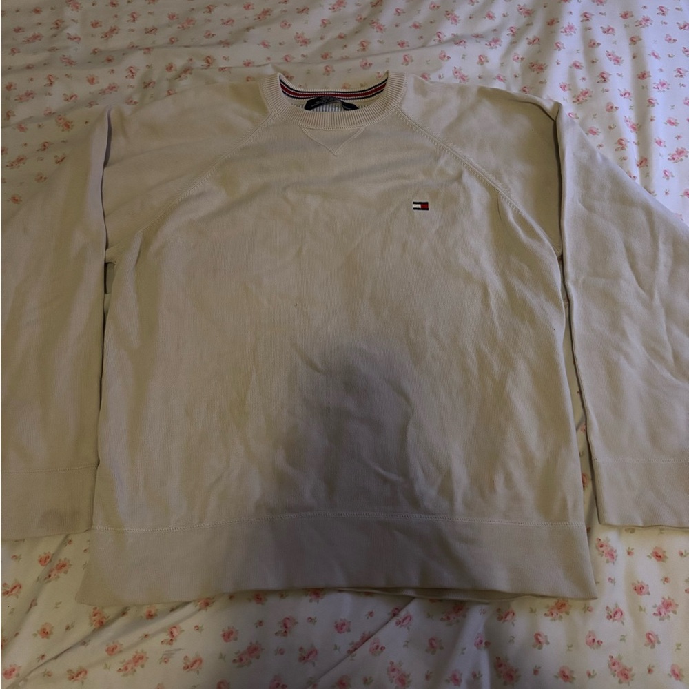 Vintage Tommy Hilfiger Men's Beige Crewneck Sweater